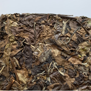 Белый чай Феникс Хаосян Фудин 2015 года кирпич 248 г. Photo 3